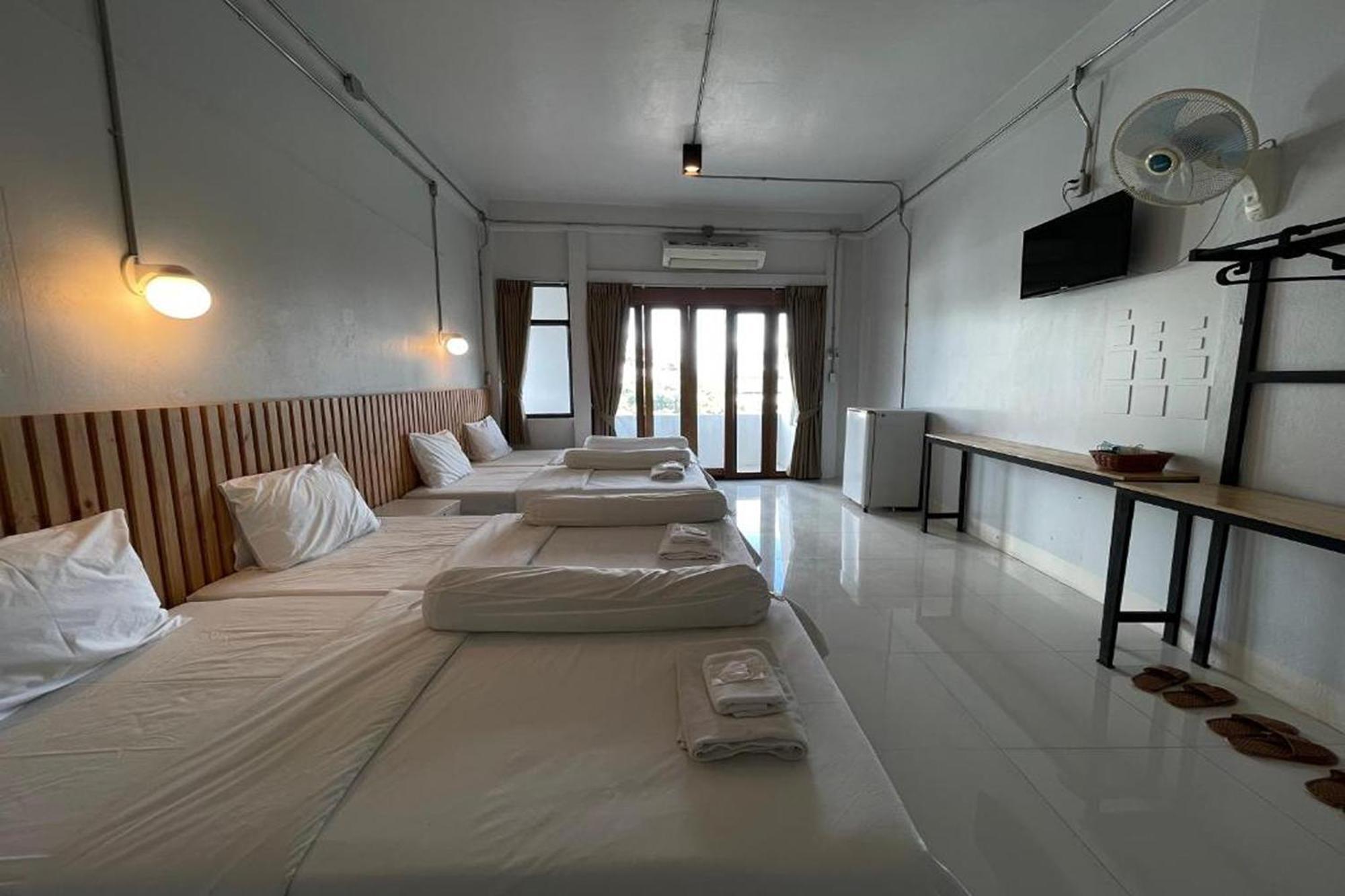 Asaya House Hotel Chiang Mai Luaran gambar