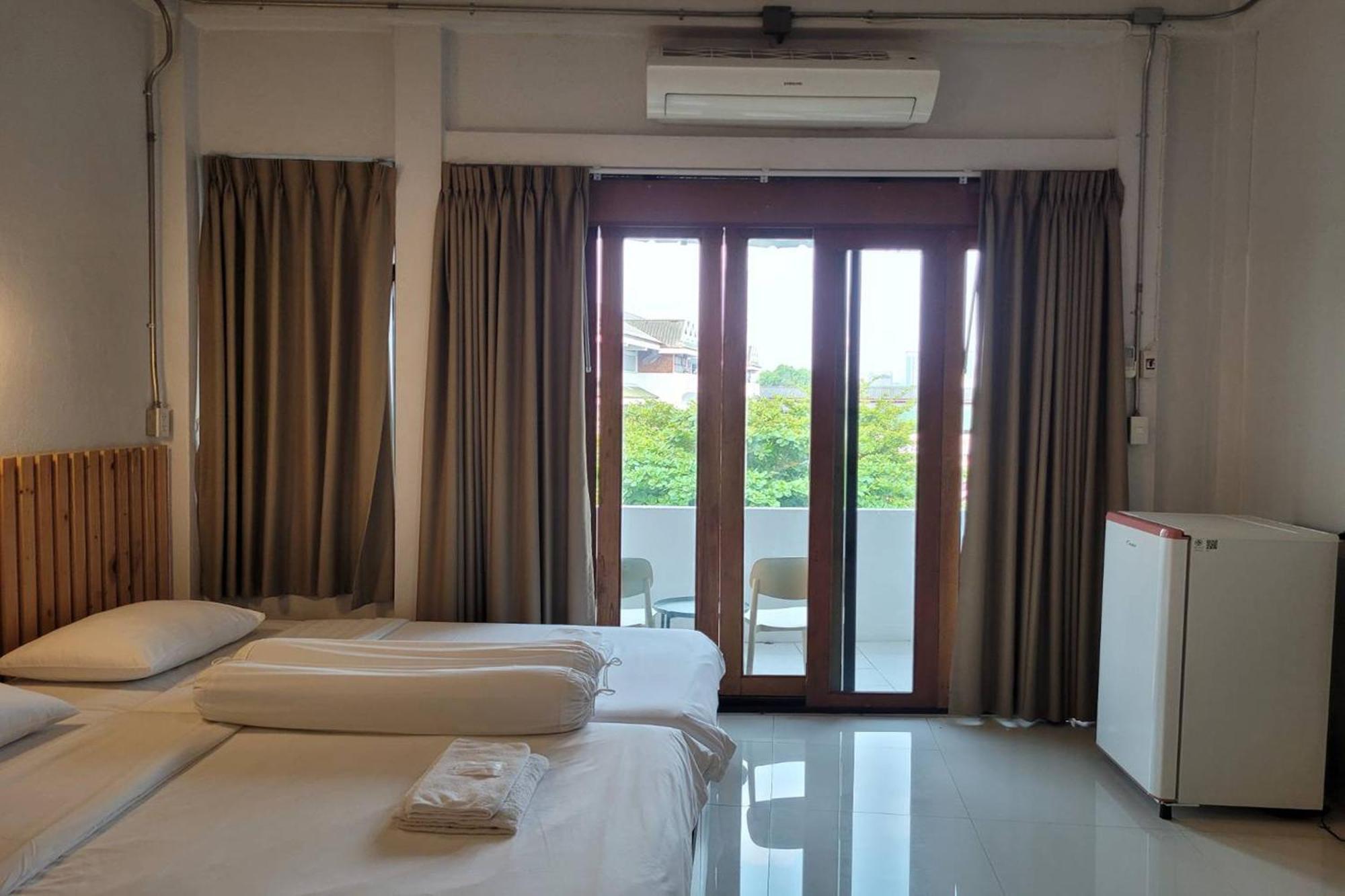 Asaya House Hotel Chiang Mai Luaran gambar